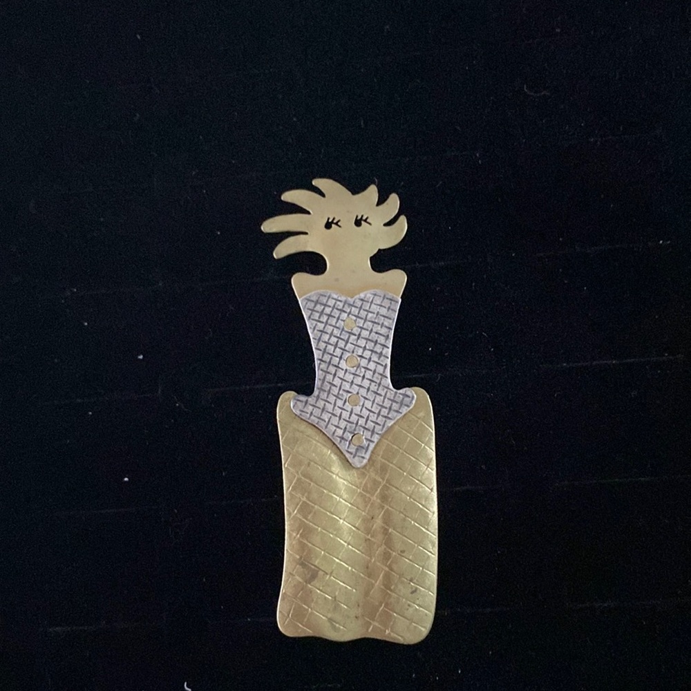 Vintage art déco brooch. B3